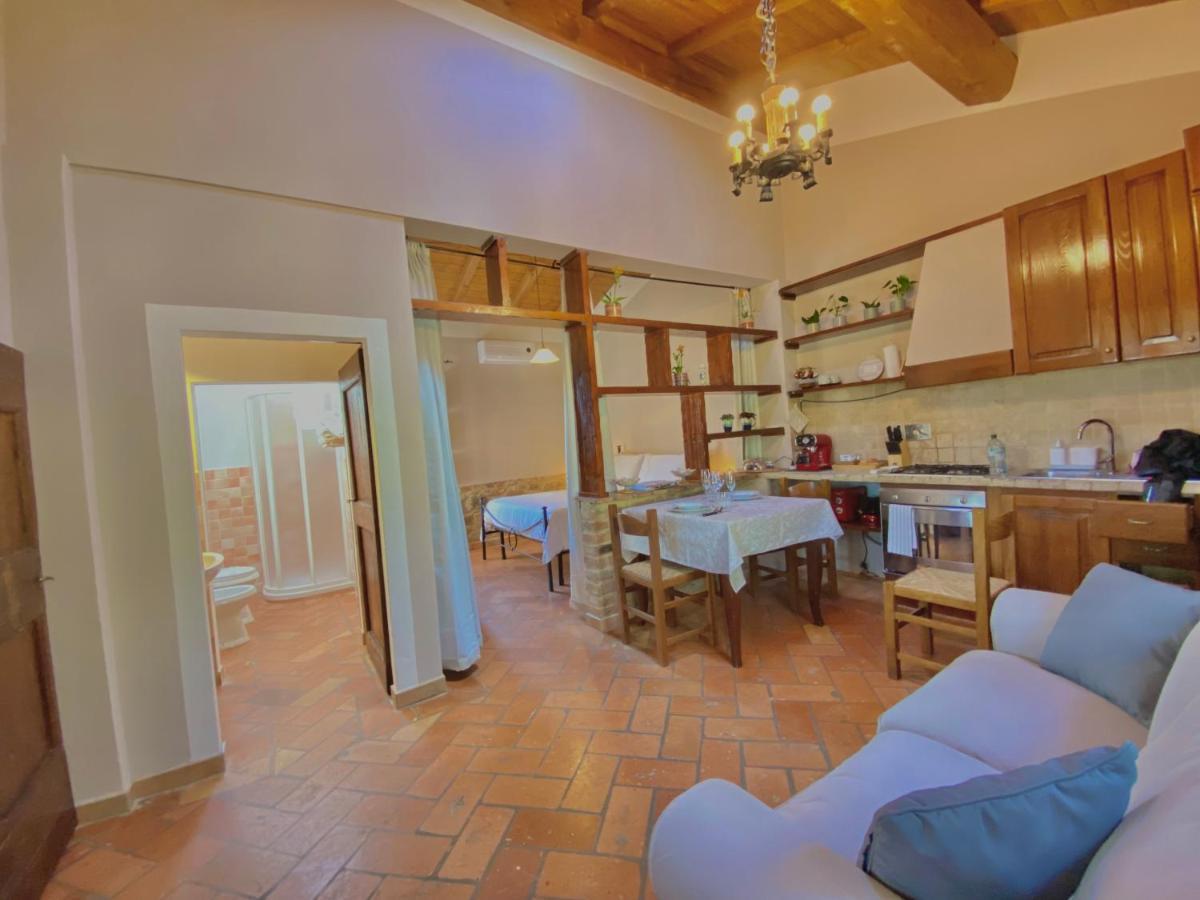 Casolare Del Maestrale - M&M Holiday House بيرودجا المظهر الخارجي الصورة