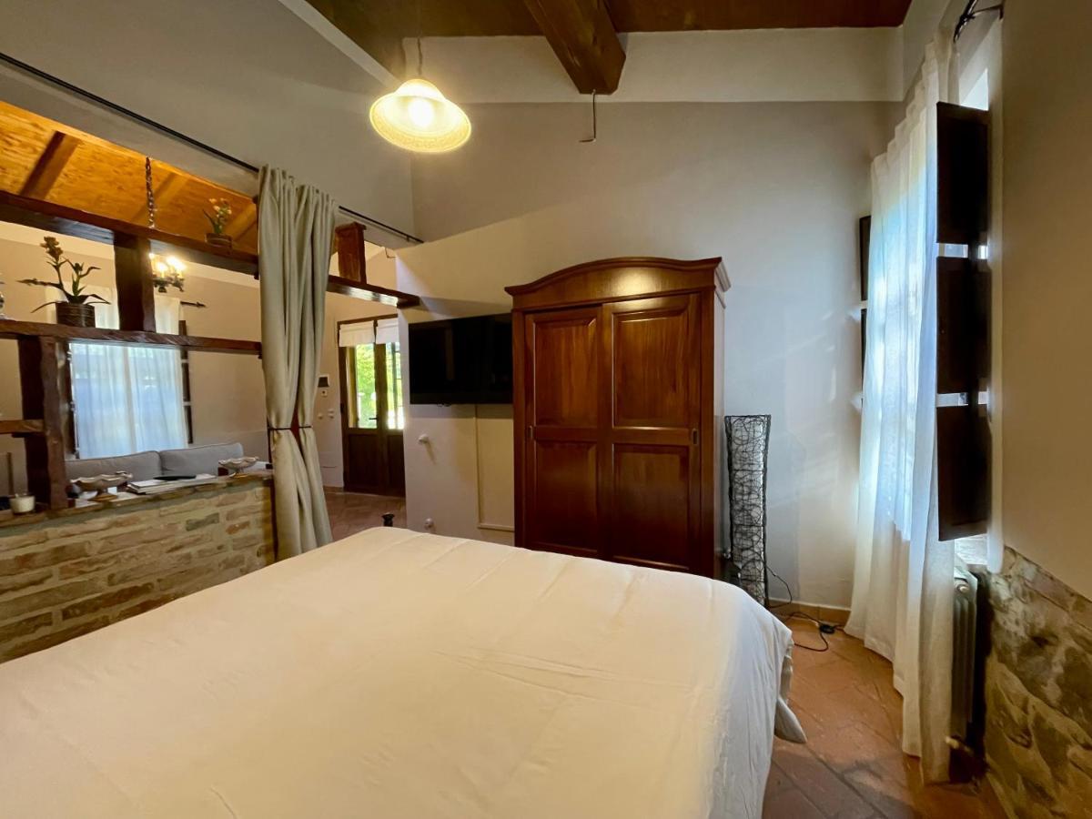 Casolare Del Maestrale - M&M Holiday House بيرودجا المظهر الخارجي الصورة